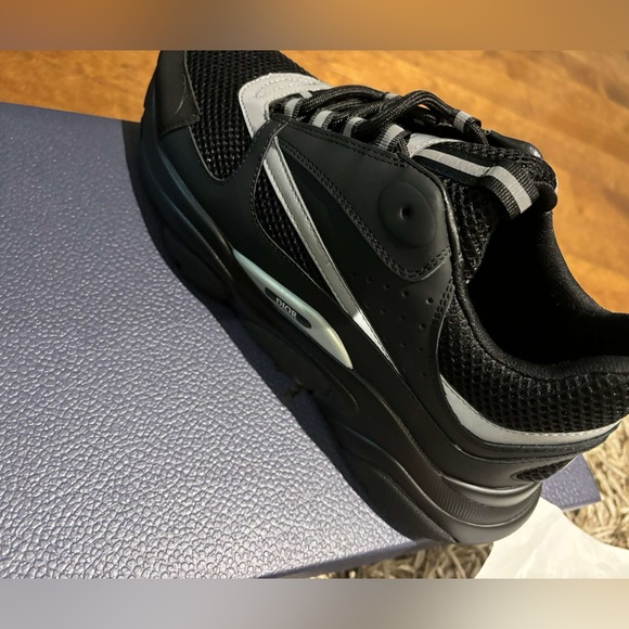 B22 DIOR BLACK/SILVER Size 44 EU👟 - Picture 3 of 5